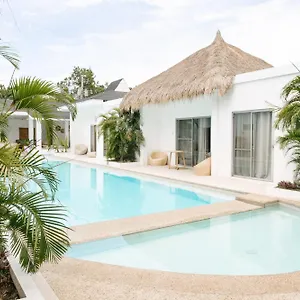 Seapearl Of Alona Panglao