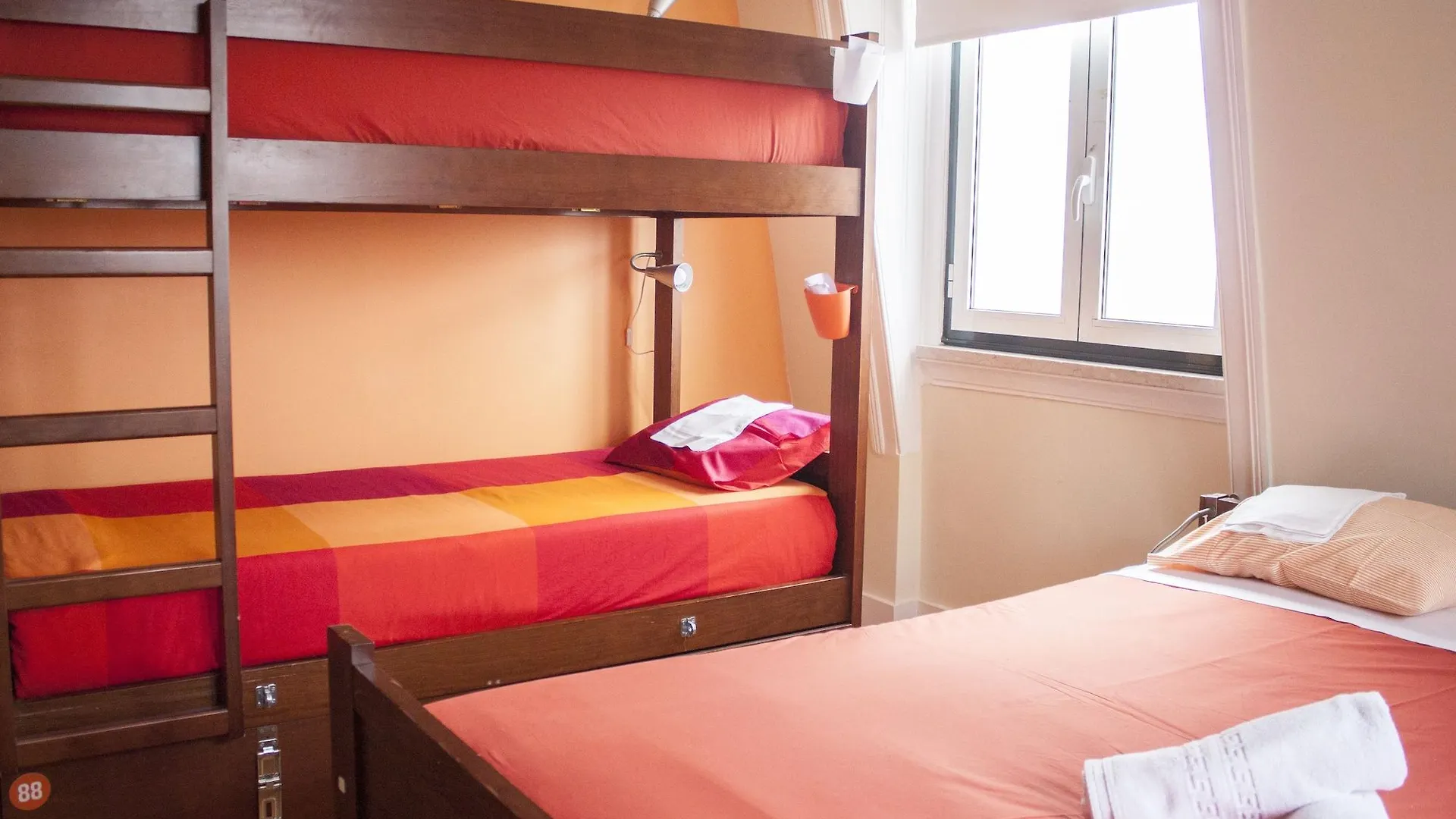 Lisb'On Hostel Lisbon