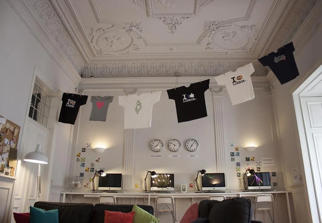 Lisb'On Hostel Lisboa 0*,